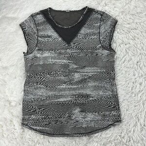 Lululemon For The Run Short Sleeve Swerve Vapor Metal Grey / Metal Grey